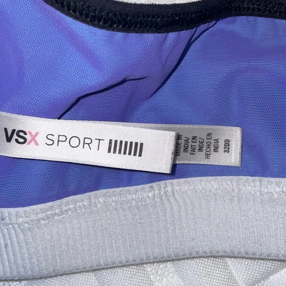 Victorias Secret Sport High Impact Padded Sports Bra *make offers*